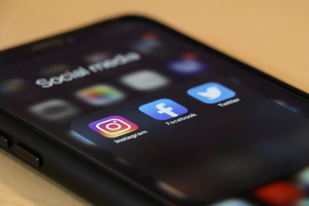 social media per attività locali e business fisici